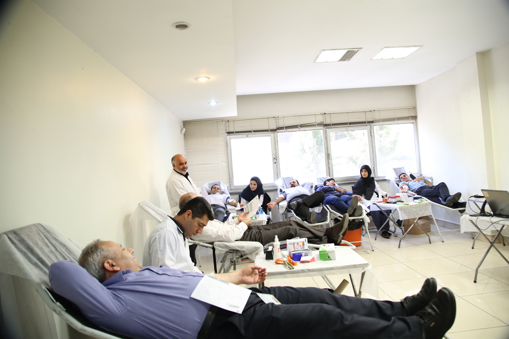 حضور واحد سیار سازمان انتقال خون در دفتر مرکزی