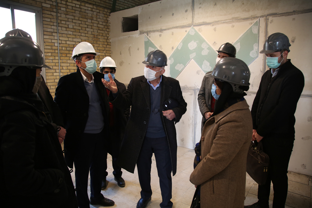 بازدید مشاور معاورن رییس جمهور از پروژه بنفشه اندیشه بهمن 99