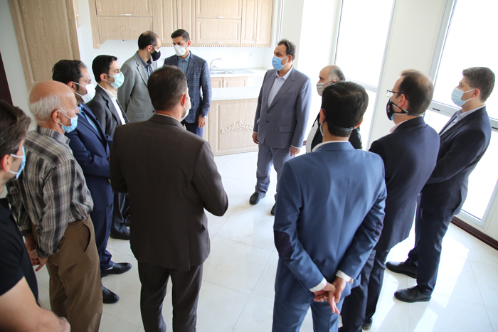 بازدید مدیر عامل گروه مالی بانک از آبشار و المپیک اردیبهشت 1400