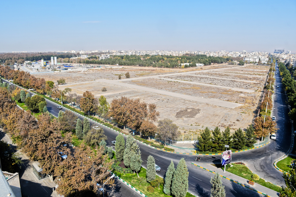 زمین  1000 واحدی مشهد با آستان قدس