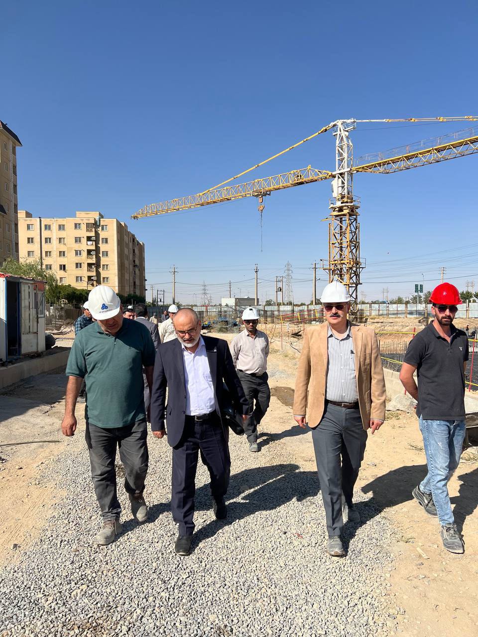 بازدید پرهیزگار از پروژه های الوند ۲