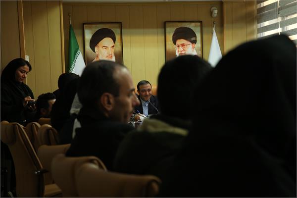 نشست رسانه ای علیزاده 42