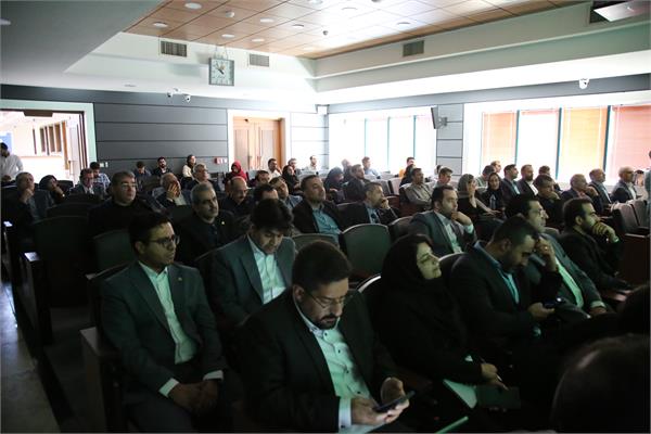 نشست تخصصی «آینده بازار مسکن، تخلیه حباب یا افزایش قیمت‌ها