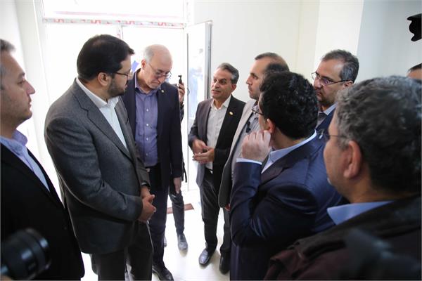 بازدید میدانی وزیر راه و شهرسازی از پروژه 1100 واحدی سبحان قرچک