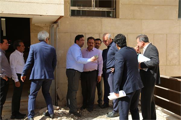 بازدید مدیرعامل و اعضا هیات مدیره بانک مسکن از پروژه سبحان قرچک