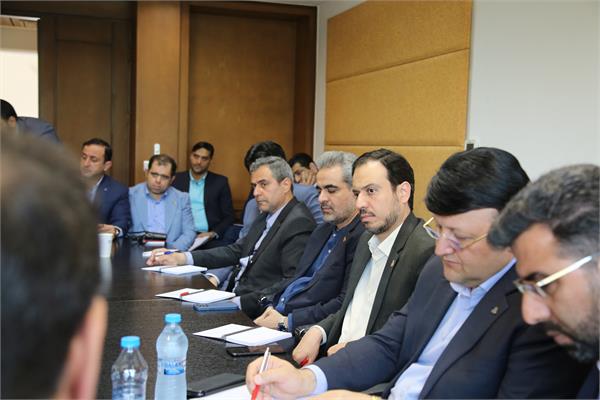 نشست مدیران عامل شرکت های تابعه ثمسکن برگزار شد