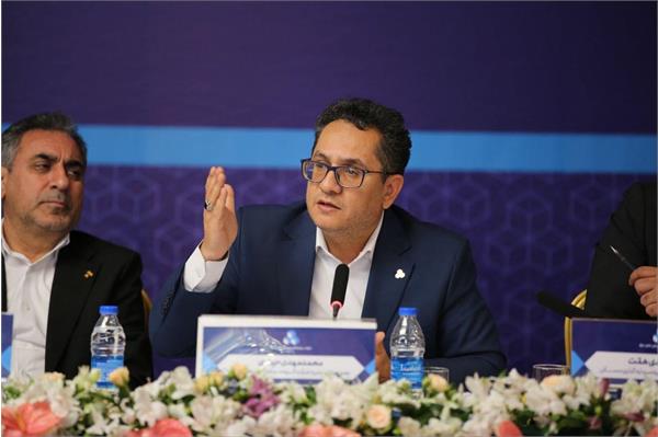 شانزدهمین نشست هم‌اندیشی مدیران عامل شرکت‌های گروه سرمایه‌گذاری مسکن؛ حیدری خبر داد: اعطای شناسنامه فنی ملکی به پروژه‌‌های ثمسکن