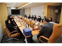 مراسم روز زن و گرامیداشت مقام مادر در ثمسکن برگزار شد