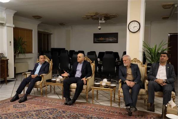 دیدار دکتر جواهری تفتی مدیرعامل شرکت گروه سرمایه گذاری مسکن با استاندار فارس دکتر ایمانیه