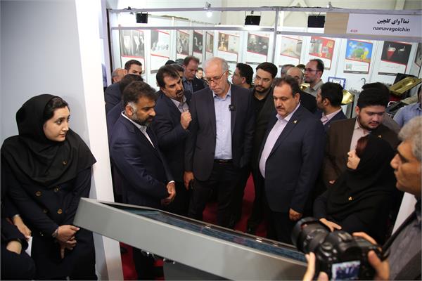 بازدید مدیرعامل بانک مسکن از غرفه ثمسکن