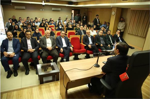 گزارش تصویری نشست پایانی سال 16