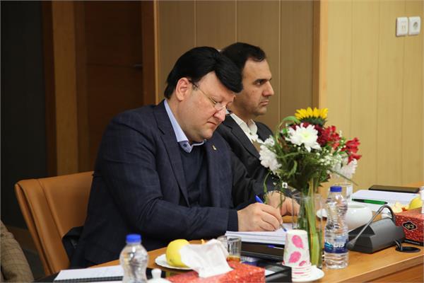 نشست مدیران عامل شرکت های تابعه با محوریت دانش بنیان ها