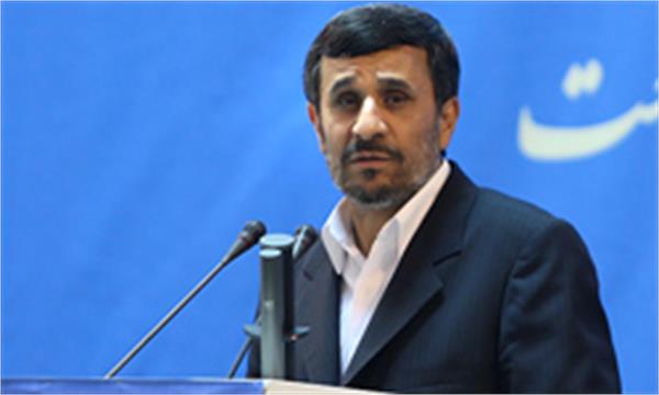 احمدی نژاد: امسال موضوع مسکن سرانجام خوبی می‌یابد