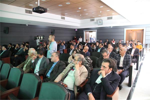 نشست تخصصی «آینده بازار مسکن، تخلیه حباب یا افزایش قیمت‌ها